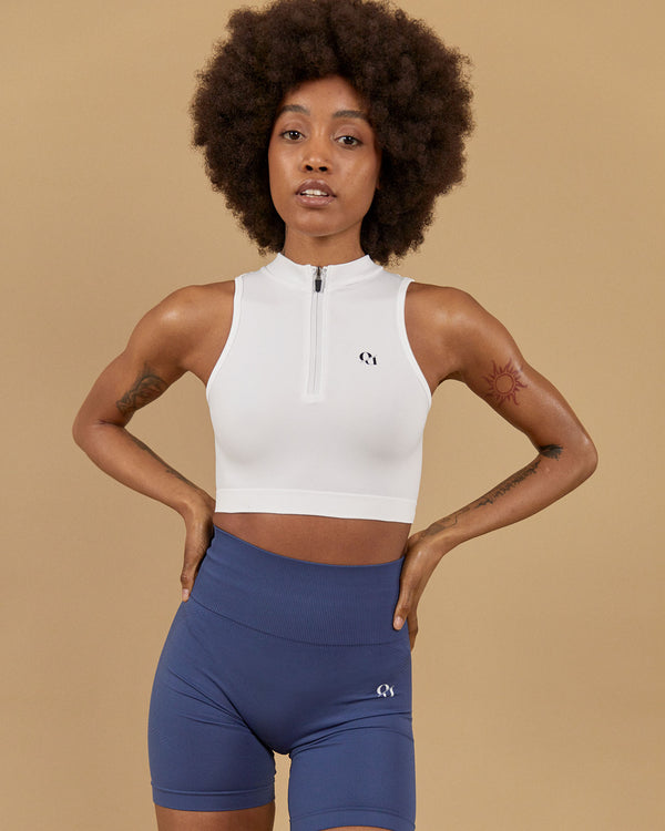 SPORTY ZIP CROP TOP